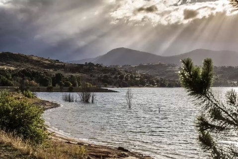 Horizons 418 - Lake Jindabyne Waterfront - Brisbane Tourism 2