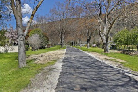 Kalamunda 6 - On The Rail Trail - Brisbane 4u 0