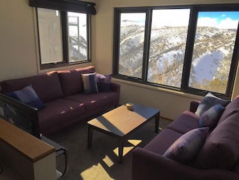 Snowtel 1 - Tourism Brisbane 5