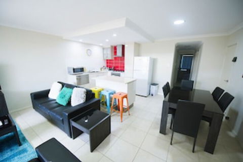 Midland Haven - Midland WA - Brisbane 4u 0