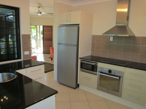 Hai Villa Port Douglas - Brisbane 4u 3