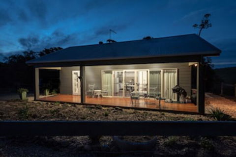 Country Mile Escape - Tourism Brisbane 0