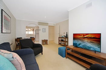 Woody's In Central Bright - Tourism Brisbane 1