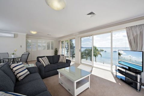 Soldiers Point Road 245 Wanda View - Tourism Brisbane 0