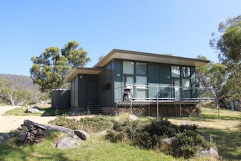 Ecocrackenback 7 Sustainable Luxurious Chalet Close To The Slopes. - Brisbane Tourism 0