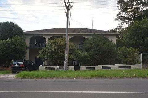 Warrawong Holiday Big Home - Tourism Brisbane 5