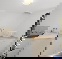 Jetty Escape - Tourism Brisbane