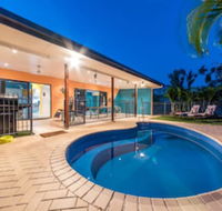 Seaside Hideaway - Hideaway Bay - Brisbane 4u