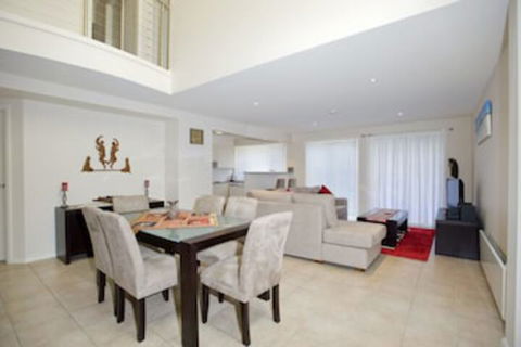 Sandcastles Unit 18 Fingal Bay - Tourism Brisbane 0