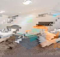 Adrift Apartments - Brisbane Tourism