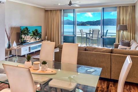 Lagoon 201 On Hamilton Island - Tourism Brisbane 2