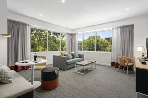 Quest Canberra City Walk - Tourism Brisbane 0