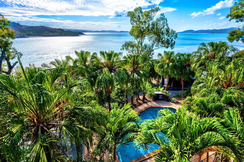 Shorelines 2 On Hamilton Island - Tourism Brisbane 1
