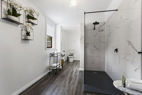 Stargazers Luxury Cottage - Tourism Brisbane 2