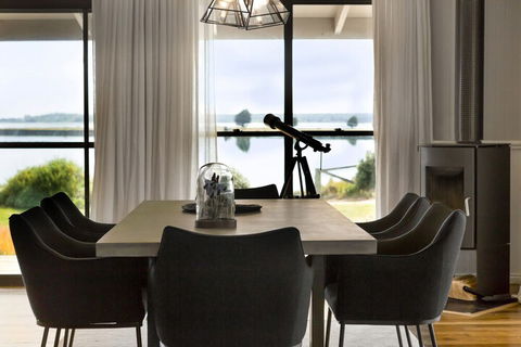Stargazers Luxury Cottage - Tourism Brisbane 6
