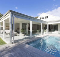 A PERFECT STAY - Coonanga Beach House - Brisbane Tourism