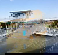 Corroboree Houseboats - Brisbane 4u