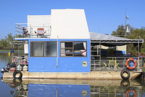 Corroboree Houseboats - Tourism Brisbane 2