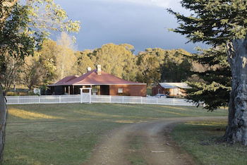 Currango Homestead - Tourism Brisbane 0