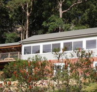 Bayscape at Hardys Bay / Killcare - Brisbane 4u