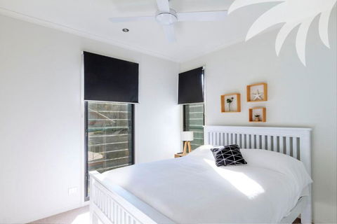 Boom 8 Boomerang Beach - Tourism Brisbane 2