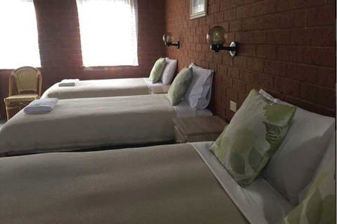 Railway Motel Myrtleford - Brisbane Tourism 4