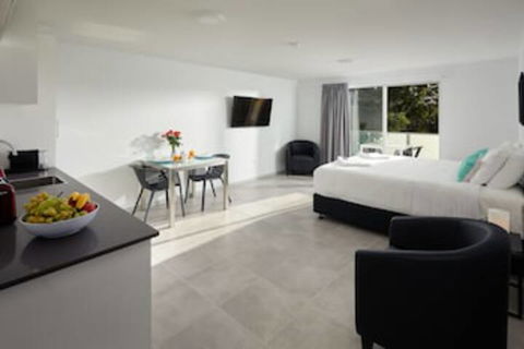 East Maitland Executive Apartments - Tourism Brisbane 0