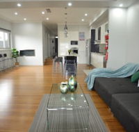 Newly Built and Spacious Home - Brisbane 4u
