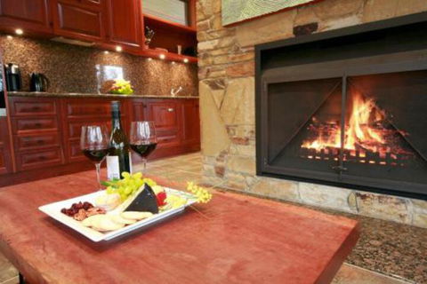 Stonehill Retreat In The Yarra Valley - Brisbane Tourism 3