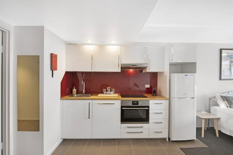 Snowy Studio - Brisbane Tourism 2