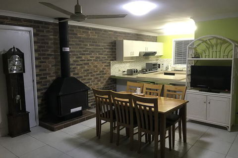 Gold Coast Nerang 99 House - Tourism Brisbane 7