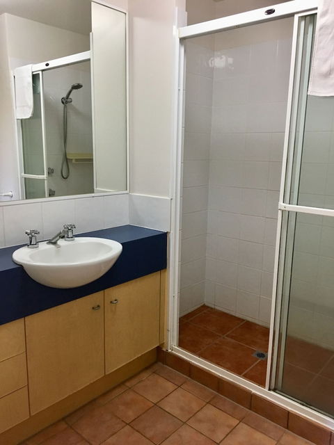 Broadbeach Private Apt With CHA - Tourism Brisbane 6
