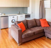 Two Islands at the Jetty - Tourism Brisbane