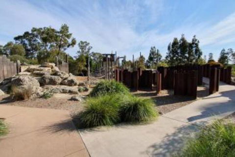 Heritage & Charming House In Subi - Tourism Brisbane 6