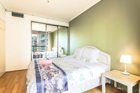 Amazing Location Cozy Stay With Parking - Tourism Brisbane 6
