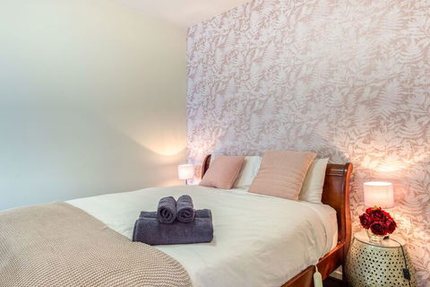 Exquisite 1 Bedroom In Stylish Malvern - Brisbane Tourism 7