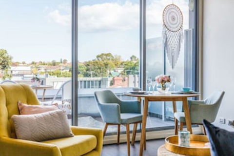 Exquisite 1 Bedroom In Stylish Malvern - Brisbane Tourism 0