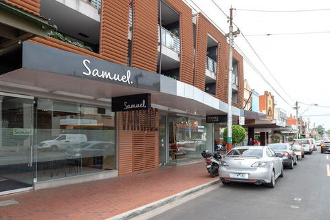 Exquisite 1 Bedroom In Stylish Malvern - Brisbane Tourism 3