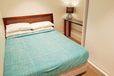 Darling Harbour Modern 2 Bedroom Terrace - Tourism Brisbane 1