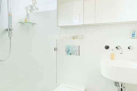 Stunning Sydney Harbour Views - Tourism Brisbane 2