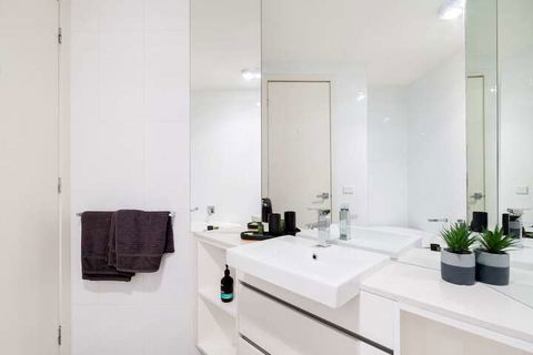 Centrepoint Units Ivanhoe - Brisbane Tourism 3