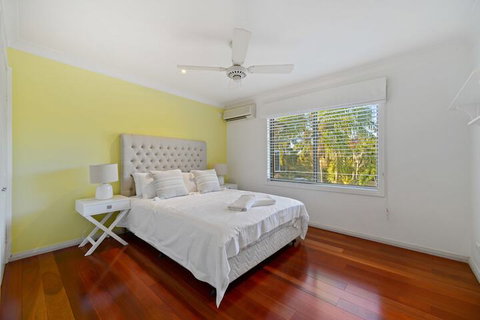 HomeHotel 4 Bedroom & Homeoffice With Nice Pool - Brisbane Tourism 2