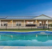 Your Luxury Escape Byron Sunset Breeze - Brisbane Tourism