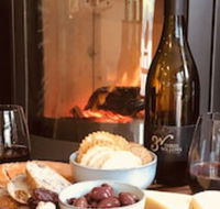 The Cottage at 3 Willows Vineyard - Brisbane Tourism