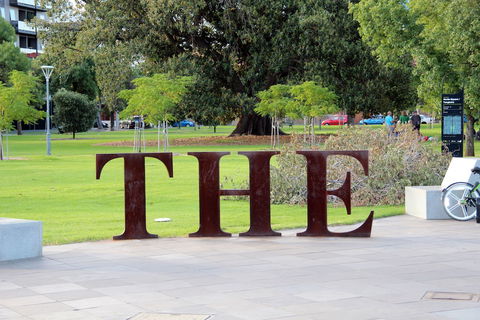 Adelaide Central Apartment - 3BR, 2Bath & Carpark - Tourism Brisbane 0