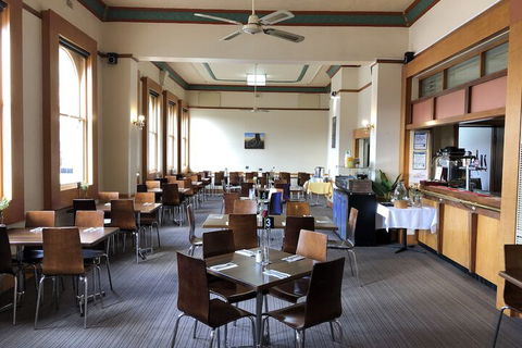 Royal Hotel - Tourism Brisbane 6