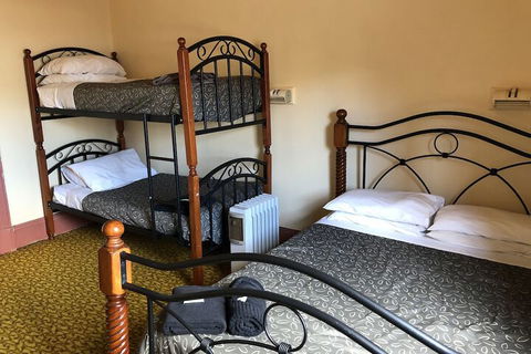Royal Hotel - Tourism Brisbane 1