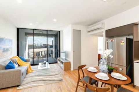 Sofun Apartment On Vulture St - Tourism Brisbane 0