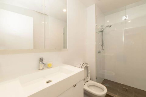 Sofun Apartment On Vulture St - Tourism Brisbane 2