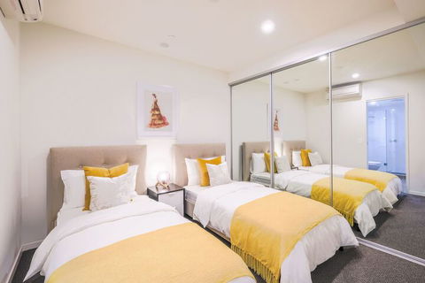 Sofun Apartment On Vulture St - Tourism Brisbane 6